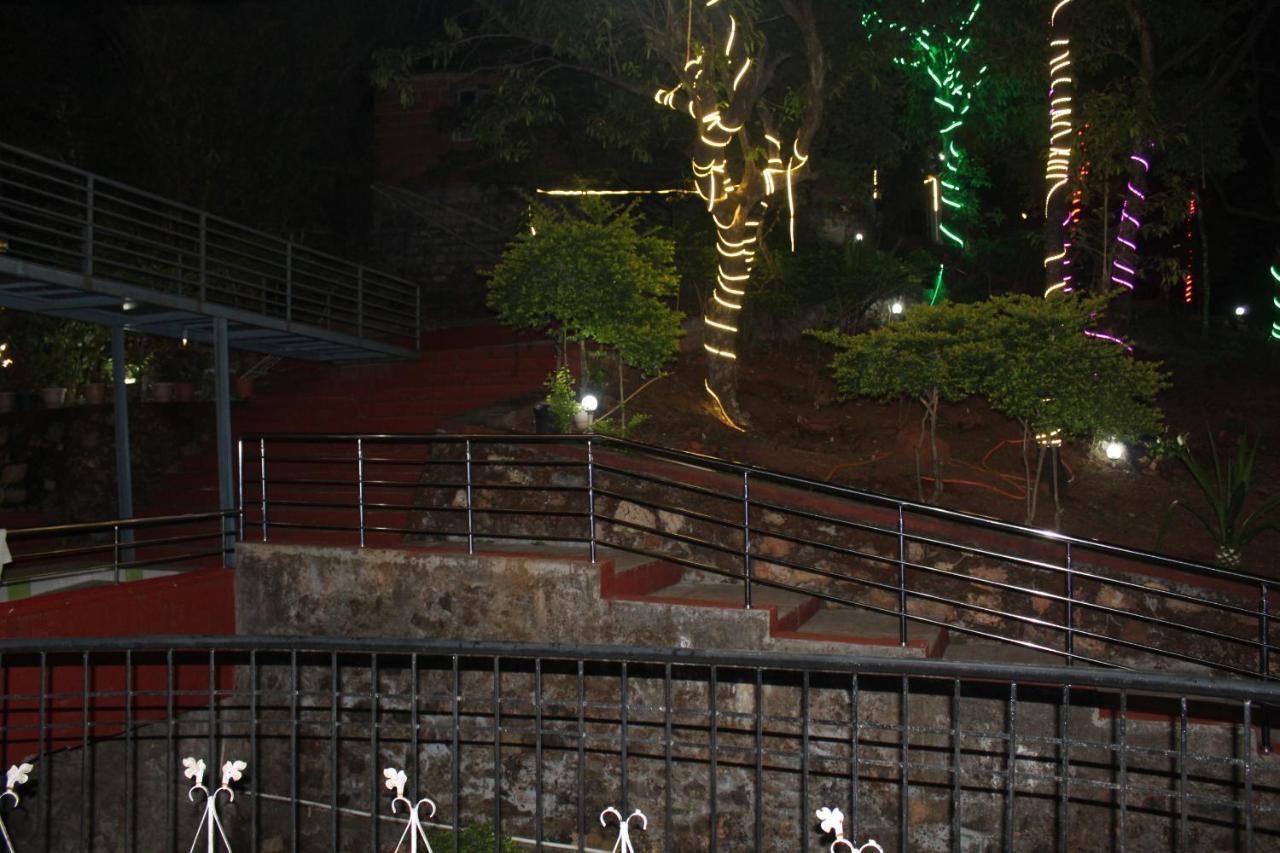 GREEN WOOD Resort Chikmagalūr Exterior foto